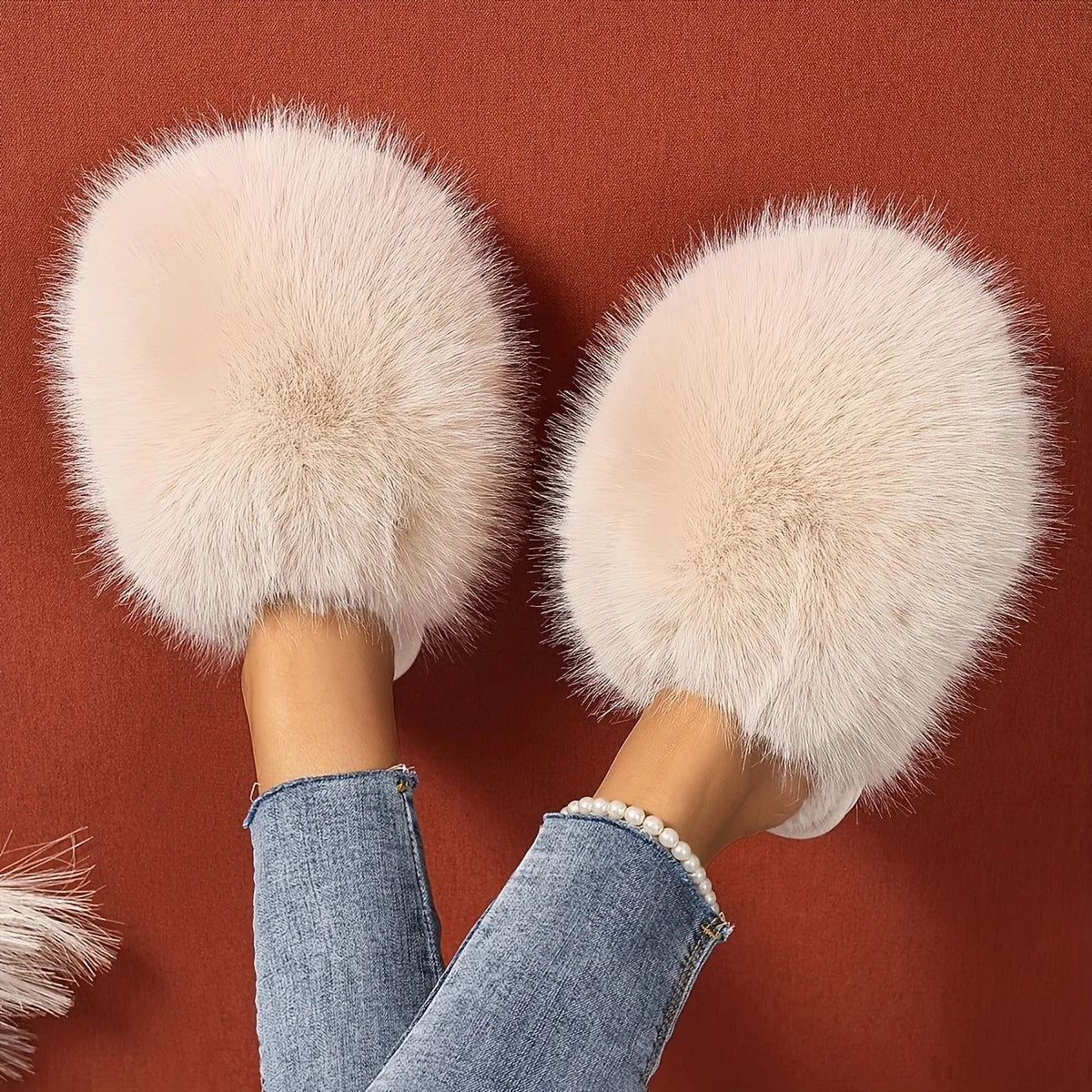 Plush Slippers in Velvety Fabric