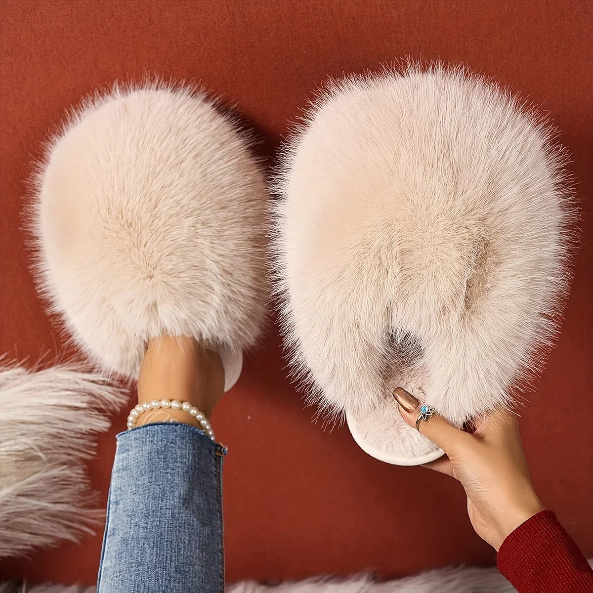 Plush Slippers in Velvety Fabric