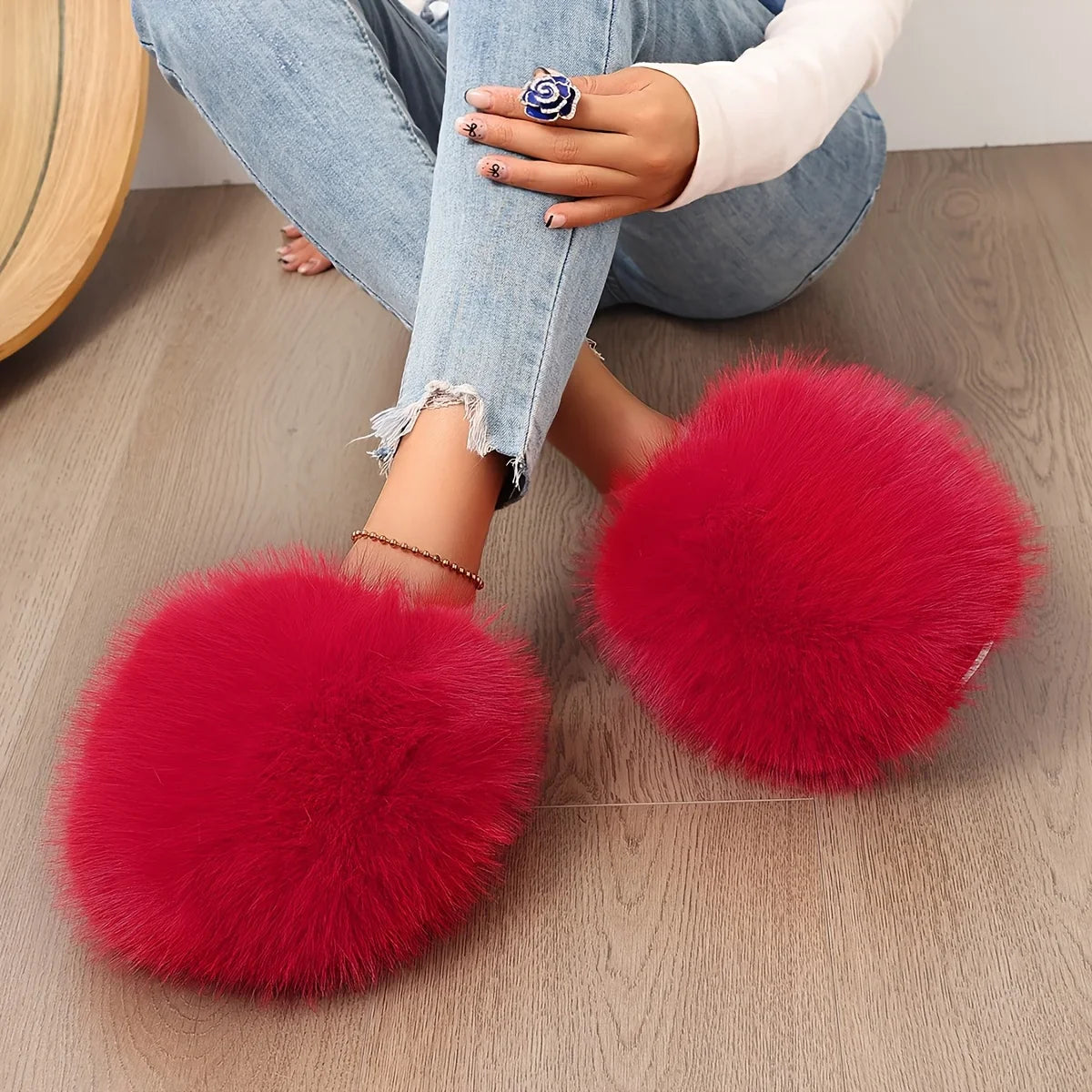 Plush Slippers in Velvety Fabric