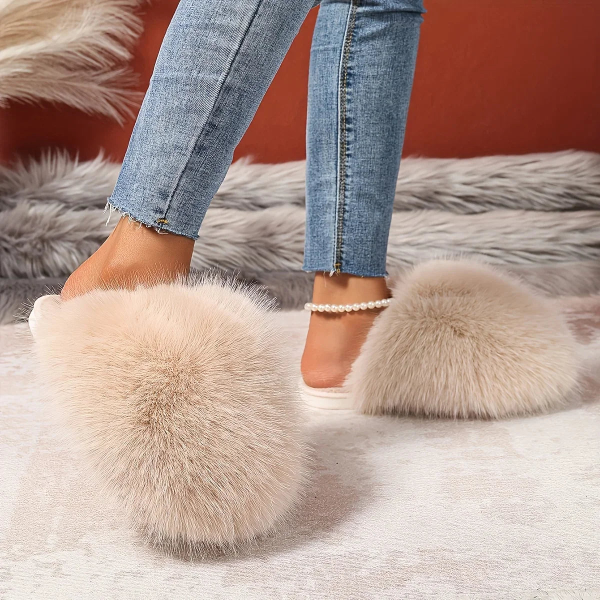 Plush Slippers in Velvety Fabric